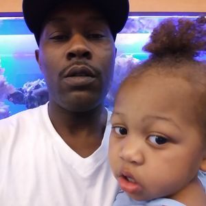 Meet your Posher, Ennis